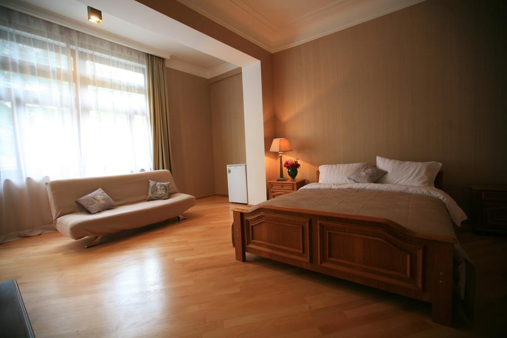 Vera House Тбилиси Экстерьер фото