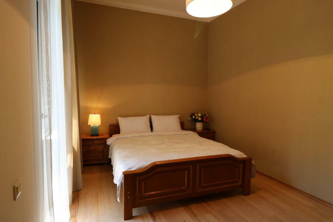 Vera House Тбилиси Экстерьер фото