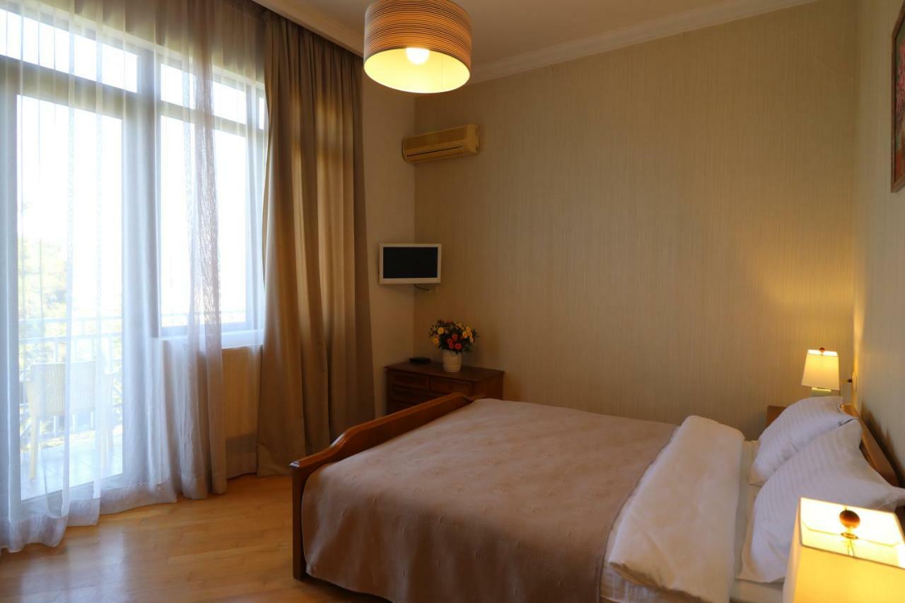 Vera House Тбилиси Экстерьер фото